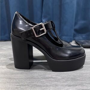 Madden Girl Glossy Black Platform Heels